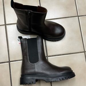 NWT Zara Brown Ankle Chelsea Boots